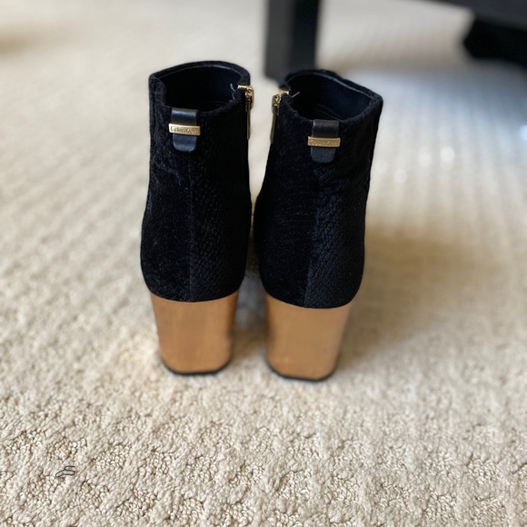 Calvin Klein black suede Booties - Picture 4 of 7